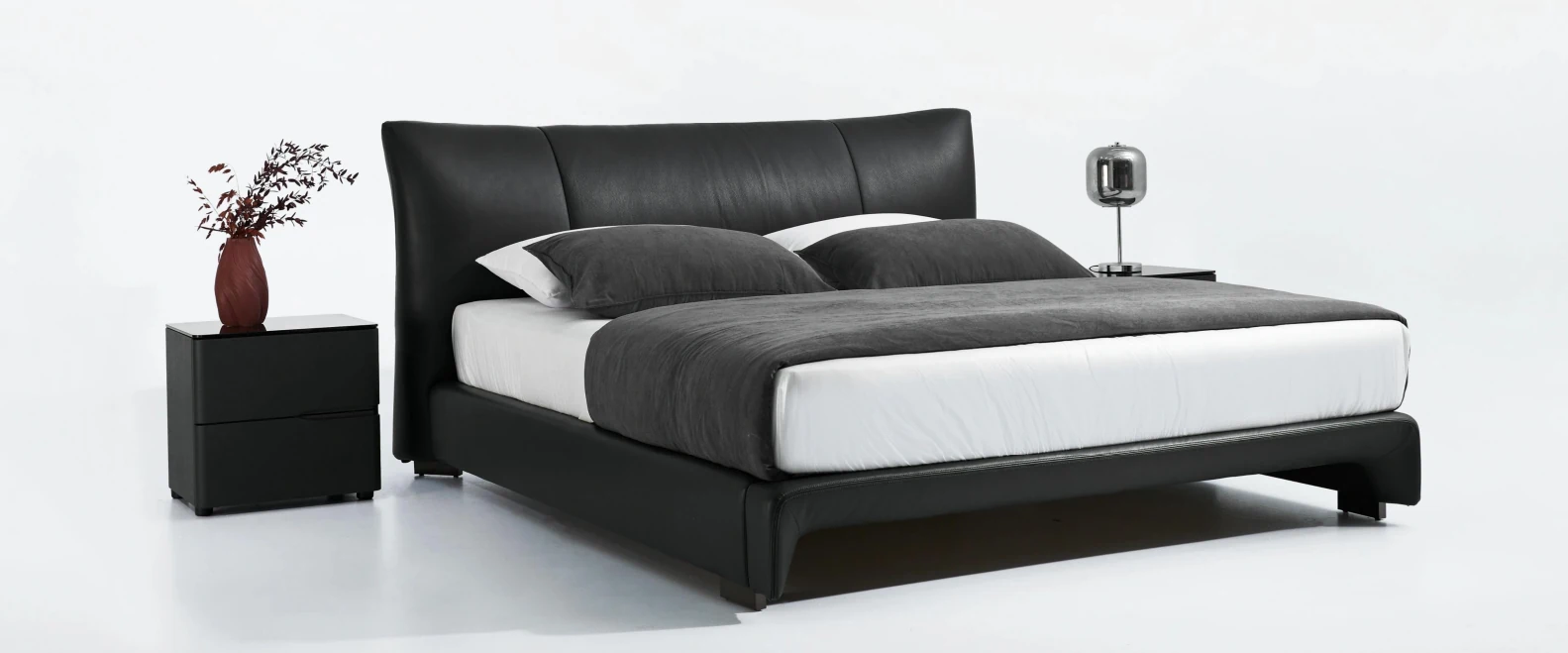 2536 Upholstered Bed